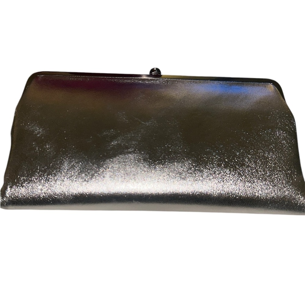 Silver hobo wallet